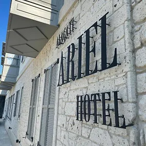 Oda ve Kahvaltı Ariel